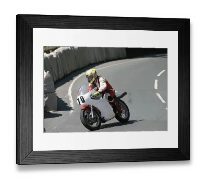 Framed Print : Pete Lovell (Seeley) 2005 Classic Lap Framed Print : Pete Lovell (Seeley) 2005 Classic Lap