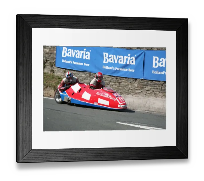 Framed Print : Dick Tapken & Villum Van Diss (Jacobs Yamaha) 2007 Parade Lap Framed Print : Dick Tapken & Villum Van Diss (Jacobs Yamaha) 2007 Parade Lap