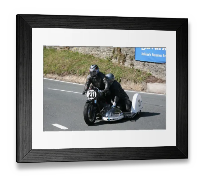 Framed Print : Wal Saunders & Eddy Kiff (BMW) 2007 Parade Lap Framed Print : Wal Saunders & Eddy Kiff (BMW) 2007 Parade Lap