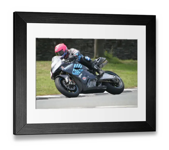 Framed Print : Davy Morgan (Honda) 2007 Superbike TT