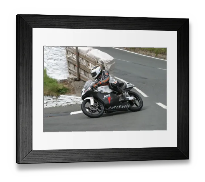 Framed Print : Robert Dunlop (Aprilia) 2007 Parade Lap Framed Print : Robert Dunlop (Aprilia) 2007 Parade Lap