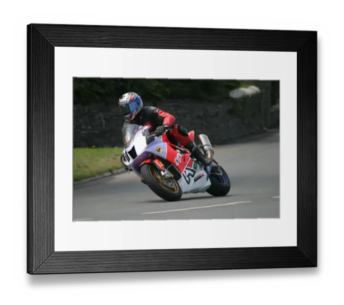 Framed Print : Mark Miller (Aprilia) 2007 Superbike TT Framed Print : Mark Miller (Aprilia) 2007 Superbike TT