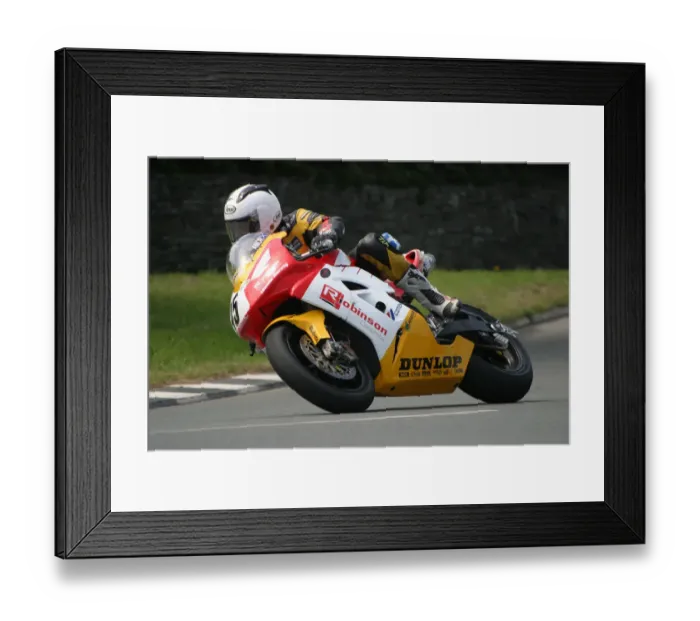 Framed Print : Keith Amor (Honda) 2007 Superbike TT Framed Print : Keith Amor (Honda) 2007 Superbike TT
