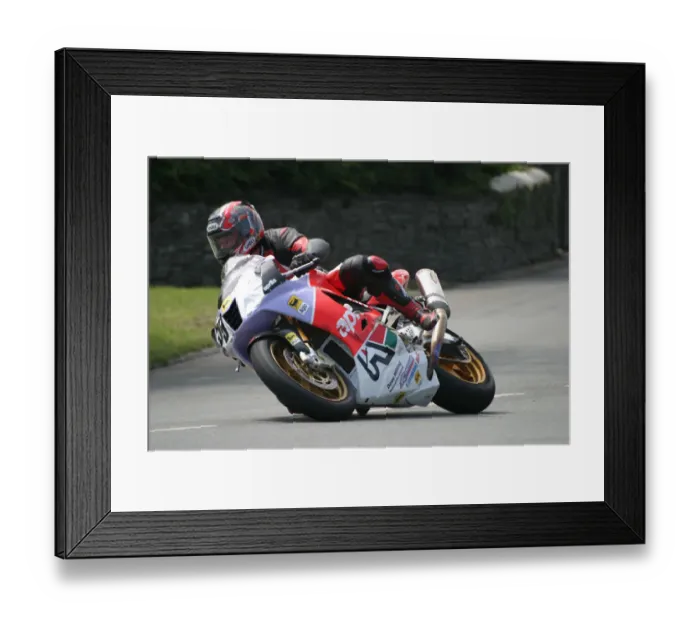 Framed Print : Dave Milling (Aprilia) 2007 Superbike TT Framed Print : Dave Milling (Aprilia) 2007 Superbike TT