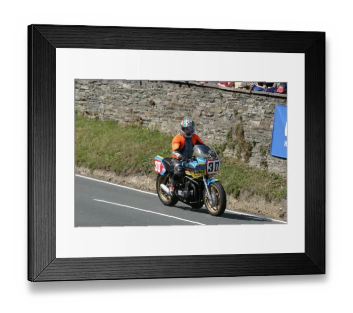 Framed Print : Gordon Pantall (Moriwaki Kawasaki) 2007 Parade Lap Framed Print : Gordon Pantall (Moriwaki Kawasaki) 2007 Parade Lap