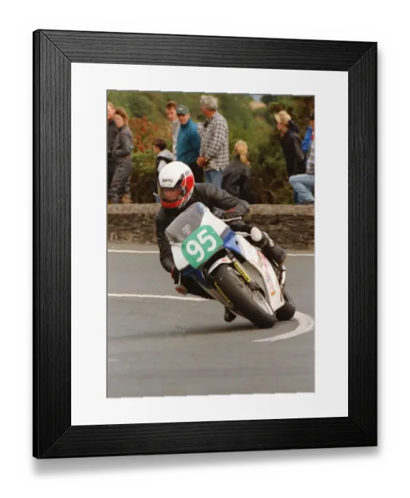 Framed Print : Ian Hardisty (Cowles Honda) 1995 Newcomers Manx Grand Prix Framed Print : Ian Hardisty (Cowles Honda) 1995 Newcomers Manx Grand Prix