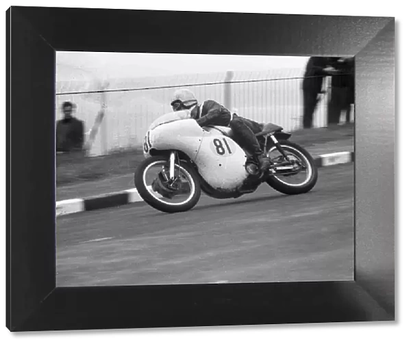 Tony Willmott (Norton) 1964 Senior TT