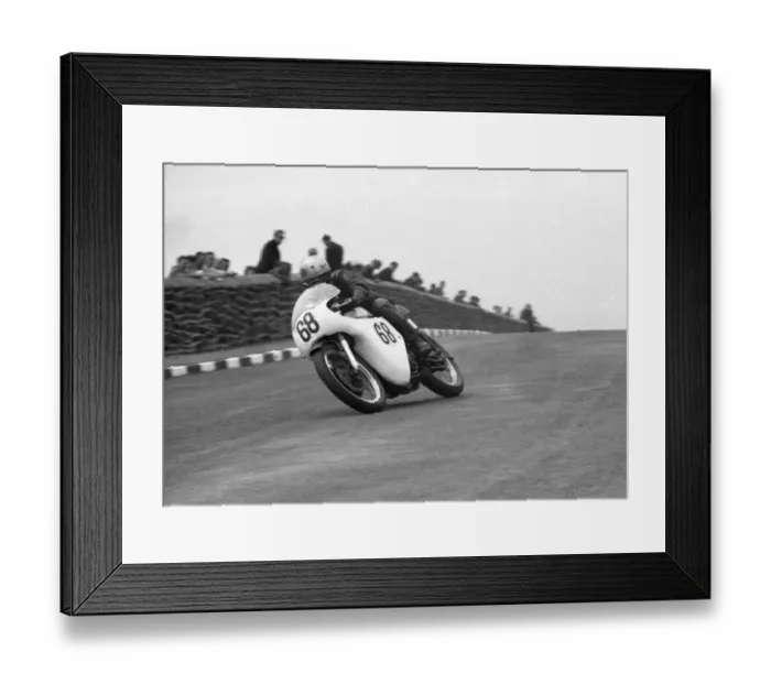 Framed Print : David Duncan (Matchless) 1964 Senior TT Framed Print : David Duncan (Matchless) 1964 Senior TT