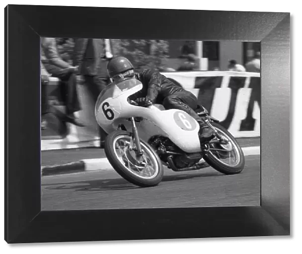 Alan Shepherd (Aermacchi) 1962 Lightweight TT