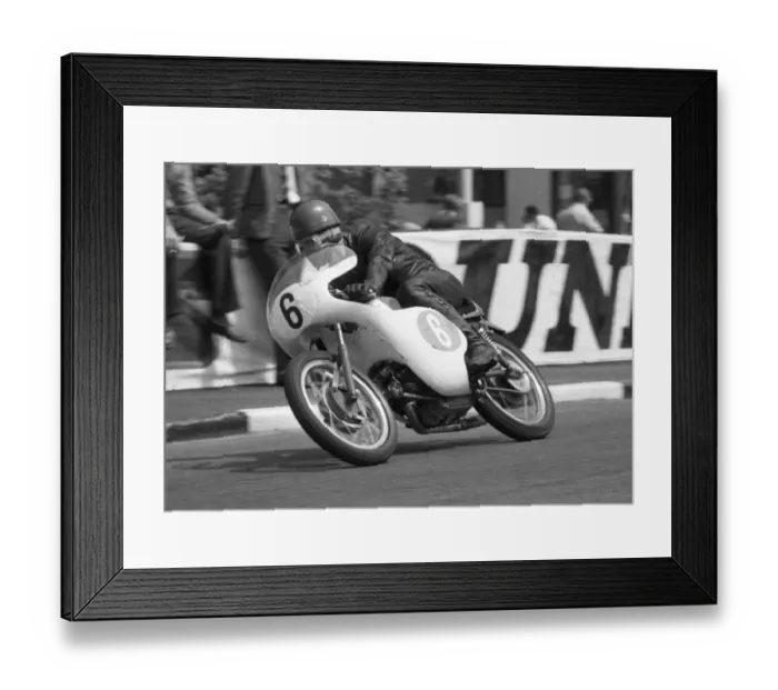 Framed Print : Alan Shepherd (Aermacchi) 1962 Lightweight TT Framed Print : Alan Shepherd (Aermacchi) 1962 Lightweight TT