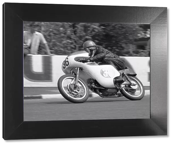 Gerald Senior (Aermacchi) 1962 Lightweight TT