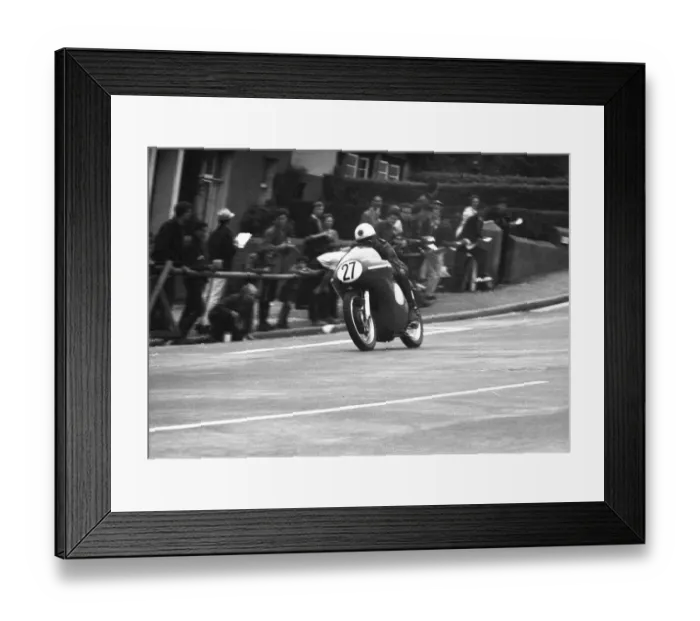 Framed Print : Syd Mizen (AJS) 1963 Junior TT Framed Print : Syd Mizen (AJS) 1963 Junior TT