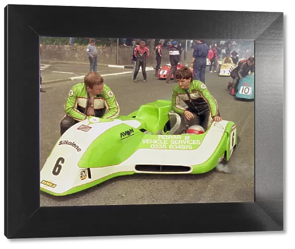Warwick Newman & Eddie Yarker (Ireson Yamaha) 1987 Sidecar TT