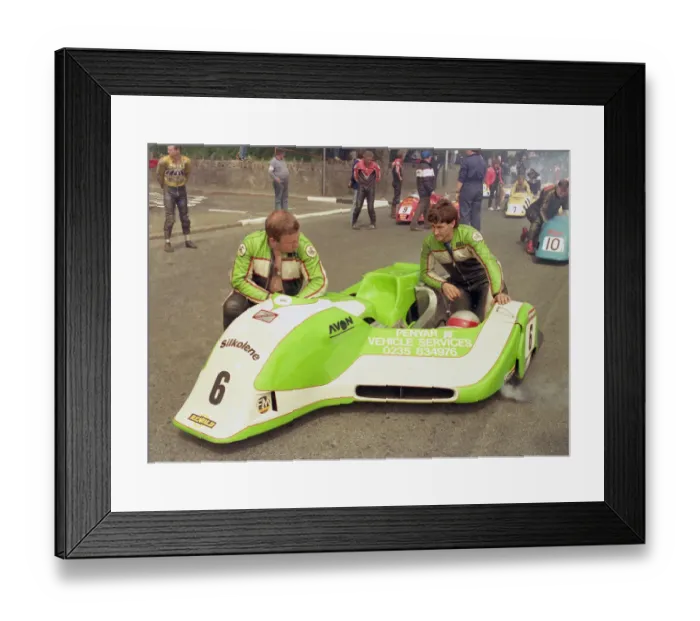 Framed Print : Warwick Newman & Eddie Yarker (Ireson Yamaha) 1987 Sidecar TT Framed Print : Warwick Newman & Eddie Yarker (Ireson Yamaha) 1987 Sidecar TT