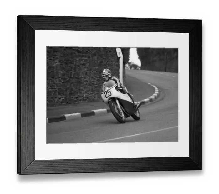 Framed Print : Colin Wilkinson (Norton) 1971 Senior Manx Grand Prix practice Framed Print : Colin Wilkinson (Norton) 1971 Senior Manx Grand Prix practice