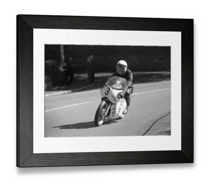 Framed Print : George Short (Seeley) 1972 Senior Manx Grand Prix