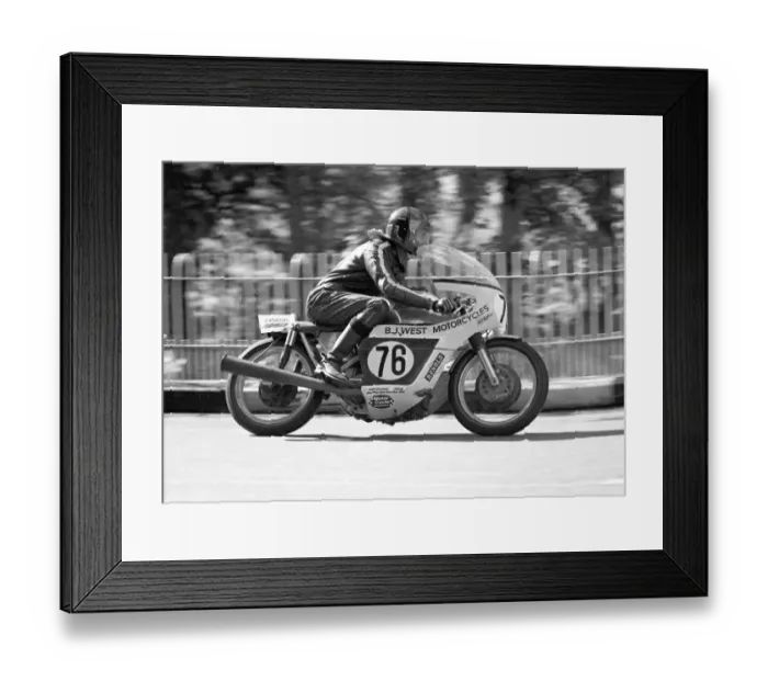 Framed Print : Bernard Murray (Seeley) 1972 Senior Manx Grand Prix Framed Print : Bernard Murray (Seeley) 1972 Senior Manx Grand Prix