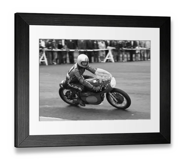 Framed Print : Tom Christian (Lawton Aermacchi) 1975 Junior Manx Grand Prix Framed Print : Tom Christian (Lawton Aermacchi) 1975 Junior Manx Grand Prix