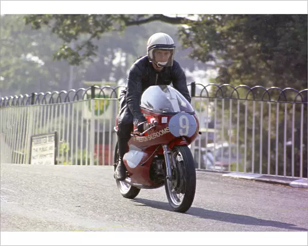 Phil Nicholls (Finch Aermacchi) 1972 Junior Manx Grand Prix