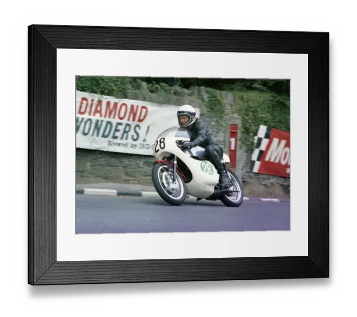 Framed Print : Geoff Morgan (Yamaha) 1972 Lightweight Manx Grand Prix Framed Print : Geoff Morgan (Yamaha) 1972 Lightweight Manx Grand Prix