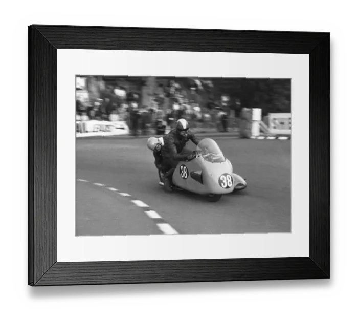 Framed Print : Cliff Munson & R Ashendon (Triumph) 1966 Sidecar TT Framed Print : Cliff Munson & R Ashendon (Triumph) 1966 Sidecar TT