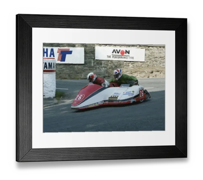 Framed Print : Bruce Moore & Guy Lowe (Shellbourne Yamaha) 1992 Sidecar TT Framed Print : Bruce Moore & Guy Lowe (Shellbourne Yamaha) 1992 Sidecar TT