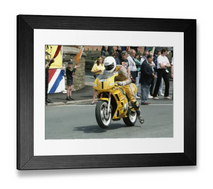 Framed Print : Colin Gable (Honda) 1992 Supersport 600 TT Framed Print : Colin Gable (Honda) 1992 Supersport 600 TT