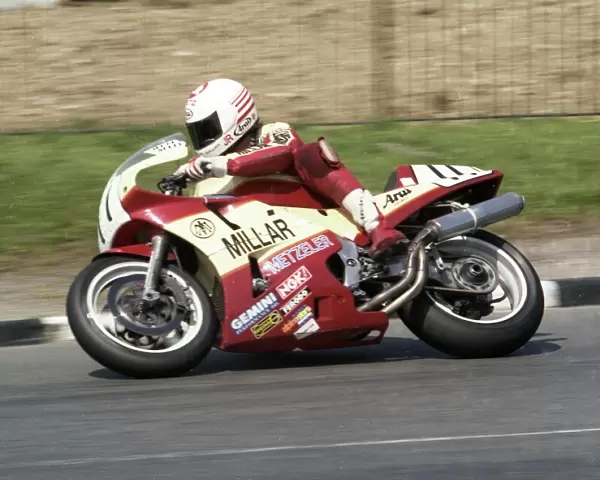Johnny Rea (Honda) 1992 Senior TT
