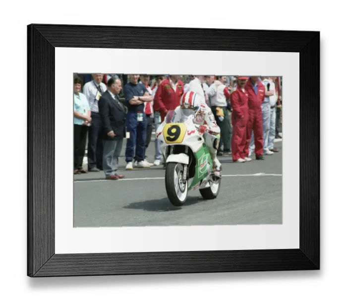Framed Print : Phillip McCallen (Honda) 1992 Supersport 600 TT Framed Print : Phillip McCallen (Honda) 1992 Supersport 600 TT