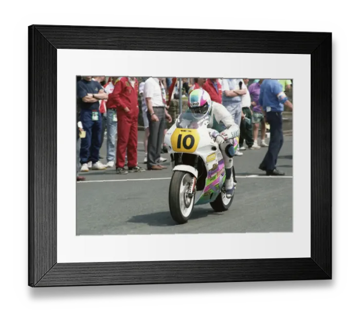 Framed Print : Iain Duffus (Honda) 1992 Supersport 600 TT