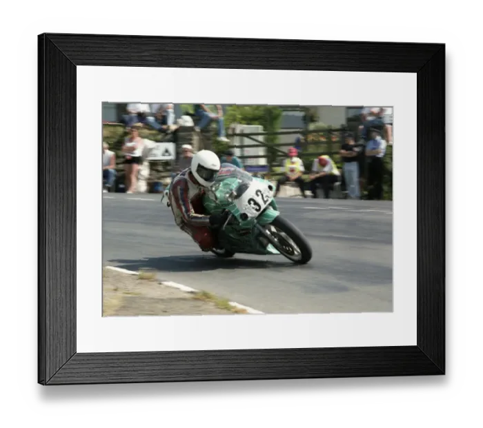 Framed Print : Mick Noblett (Honda) 1992 Senior TT Framed Print : Mick Noblett (Honda) 1992 Senior TT