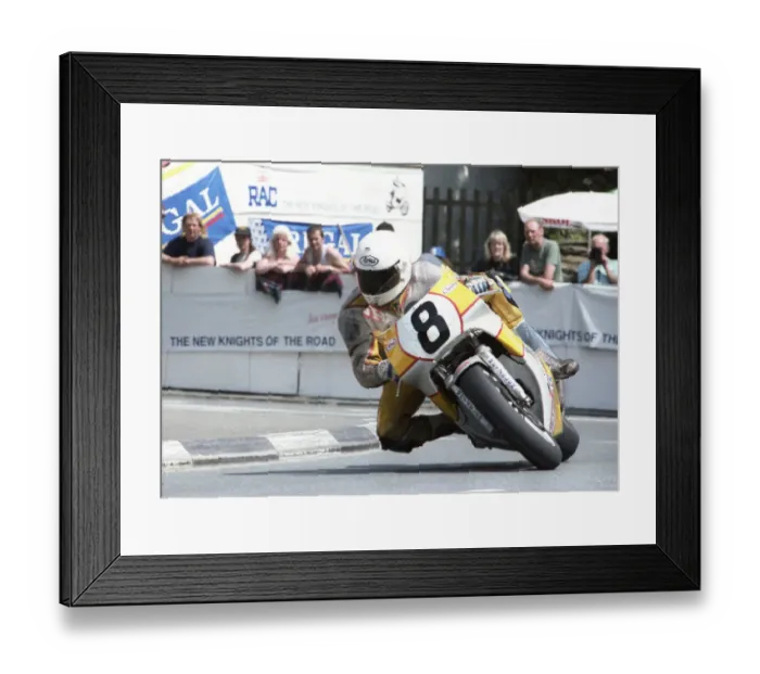 Framed Print : Colin Gable (Honda) 1992 Formula One TT Framed Print : Colin Gable (Honda) 1992 Formula One TT