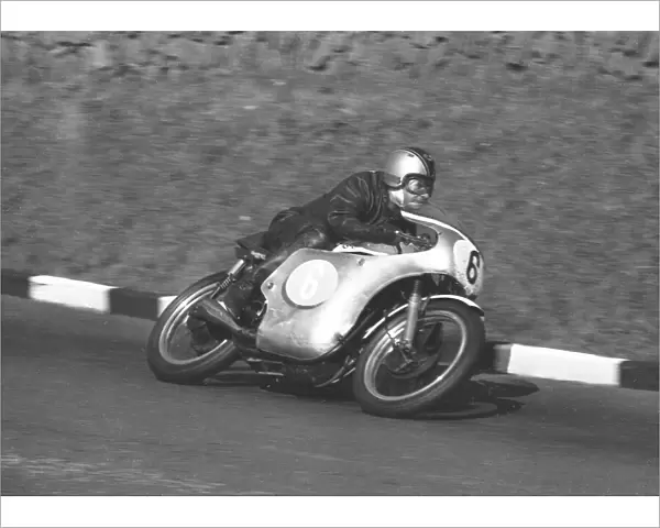 Nisbet Dalgleish (Norton) 1965 Junior Manx Grand Prix