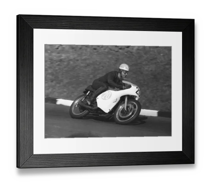 Framed Print : Vic Hilton (Norton) 1965 Junior Manx Grand Prix Framed Print : Vic Hilton (Norton) 1965 Junior Manx Grand Prix
