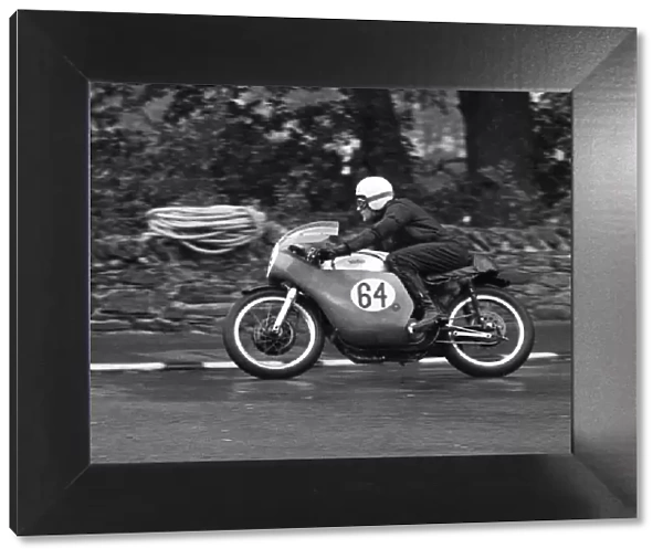 Barrie Scully (Norton) 1965 Senior Manx Grand Prix