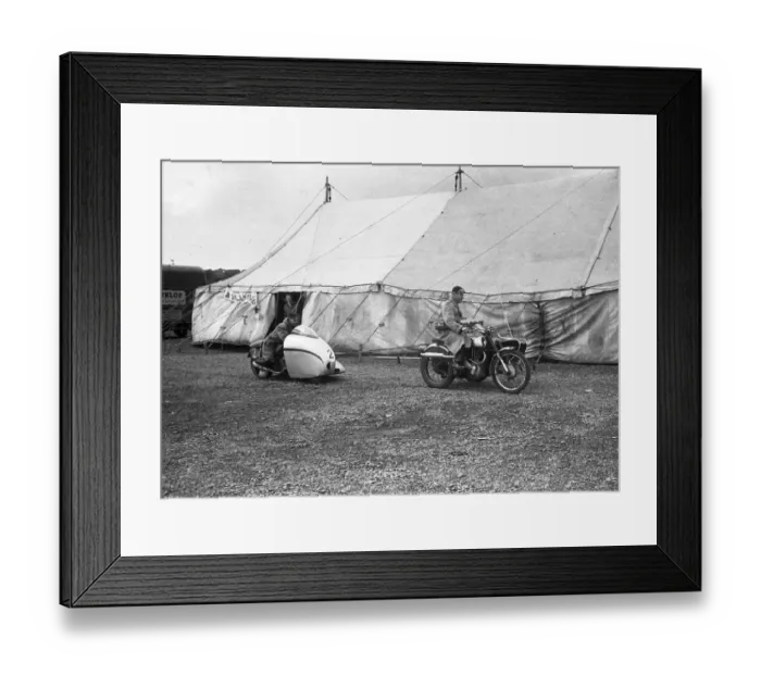 Framed Print : Eric Oliver & Les Nutt (Norton Watsonian) 1954 Ulster Grand Prix Framed Print : Eric Oliver & Les Nutt (Norton Watsonian) 1954 Ulster Grand Prix