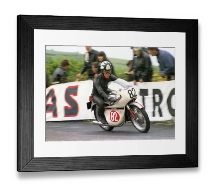 Framed Print : Tommy Robb (Suzuki) 1968 Production TT Framed Print : Tommy Robb (Suzuki) 1968 Production TT