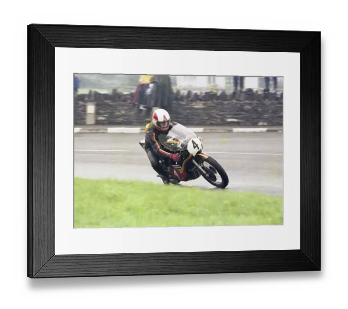 Framed Print : Ray Corbett (Yamaha) 1978 Newcomers Manx Grand Prix Framed Print : Ray Corbett (Yamaha) 1978 Newcomers Manx Grand Prix