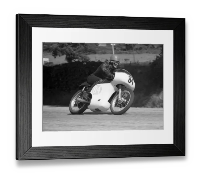 Framed Print : Douglas Smith (AJS) 1961 Junior TT Framed Print : Douglas Smith (AJS) 1961 Junior TT