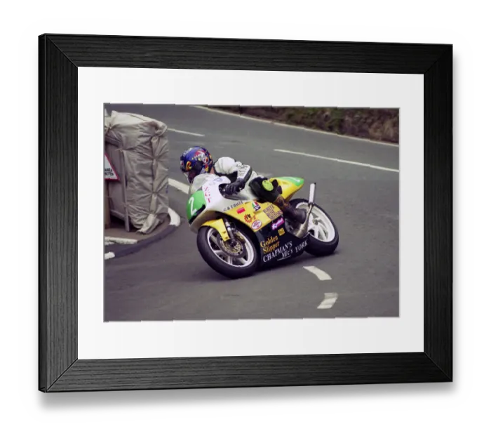 Framed Print : Pete Turnbull (Honda) 1999 Lightweight Manx Grand Prix Framed Print : Pete Turnbull (Honda) 1999 Lightweight Manx Grand Prix