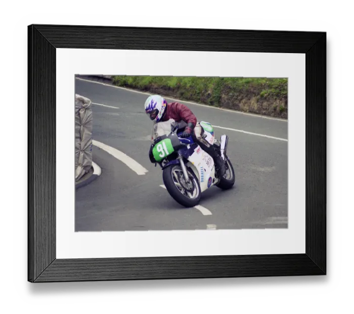 Framed Print : Godfrey Shaw (Honda) 1999 Ultra Lightweight Manx Grand Prix Framed Print : Godfrey Shaw (Honda) 1999 Ultra Lightweight Manx Grand Prix