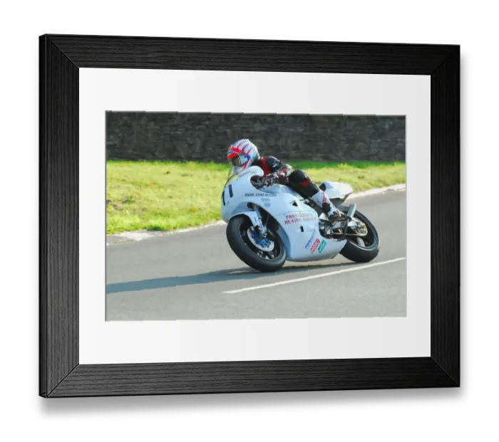 Framed Print : James Cowton (Yamaha) 2013 Formula One Classic TT Framed Print : James Cowton (Yamaha) 2013 Formula One Classic TT