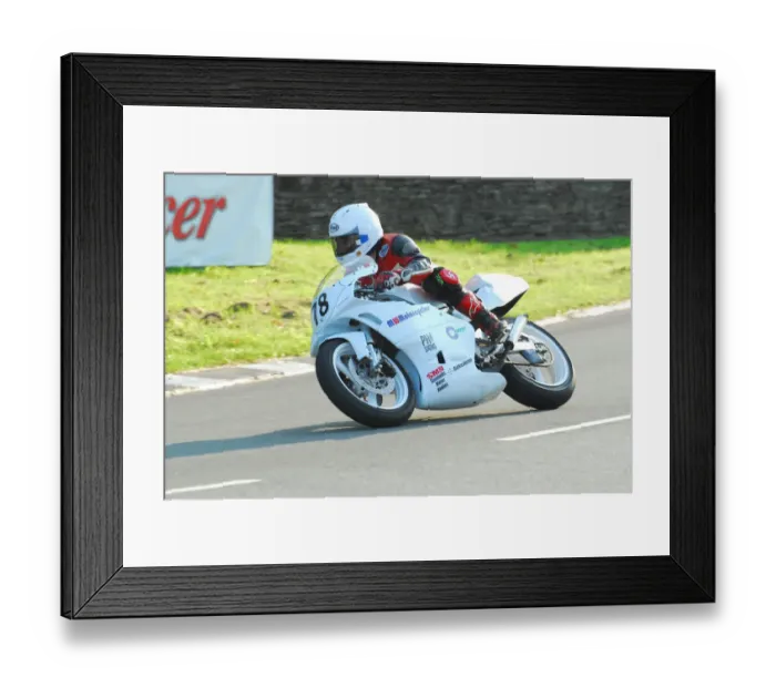 Framed Print : Chris Moore (Yamaha) 2013 Formula Two Classic TT Framed Print : Chris Moore (Yamaha) 2013 Formula Two Classic TT