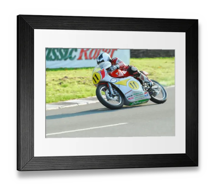 Framed Print : William Dunlop (Honda) 2013 500 Classic TT Framed Print : William Dunlop (Honda) 2013 500 Classic TT