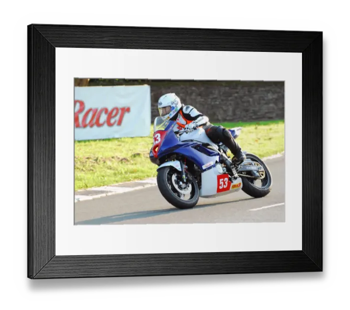 Framed Print : Rob Snape (Suzuki) 2013 Newcomers Manx Grand Prix Framed Print : Rob Snape (Suzuki) 2013 Newcomers Manx Grand Prix