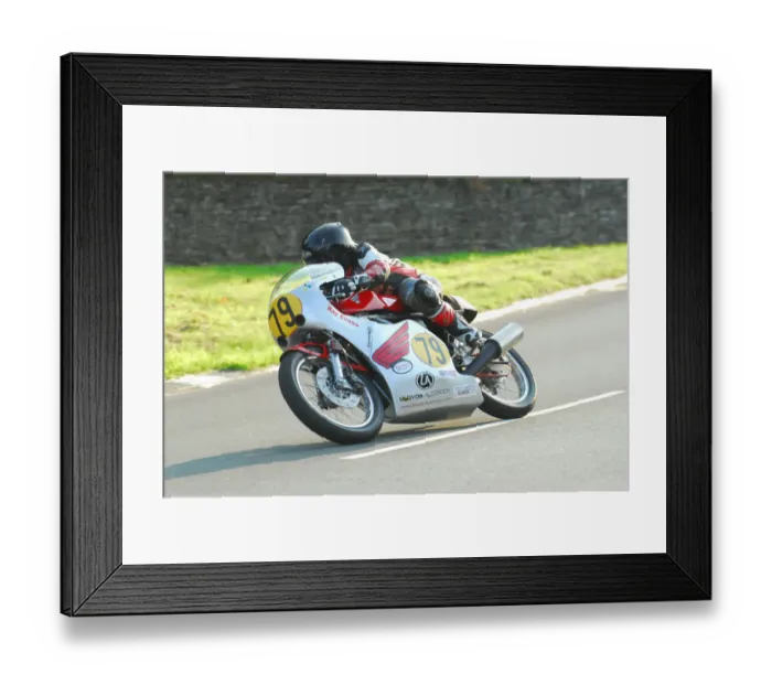 Framed Print : Steve Ferguson (Honda) 2013 500 Classic TT Framed Print : Steve Ferguson (Honda) 2013 500 Classic TT