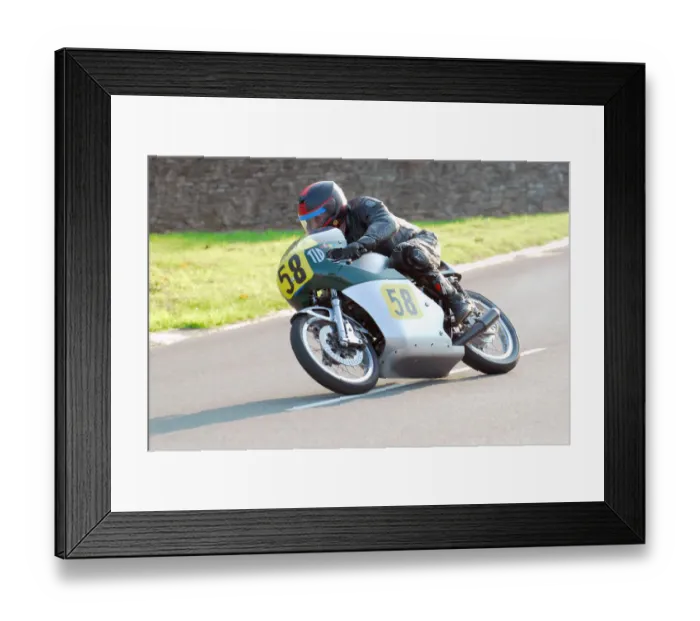 Framed Print : Barry Davies (Triumph) 2013 500 Classic TT