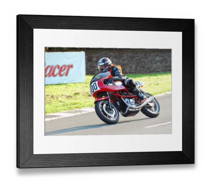 Framed Print : David Mason (Ducati) 2013 Formula Two Classic TT Framed Print : David Mason (Ducati) 2013 Formula Two Classic TT
