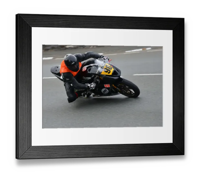 Framed Print : James Neesom (Triumph) 2013 Senior Manx Grand Prix Framed Print : James Neesom (Triumph) 2013 Senior Manx Grand Prix