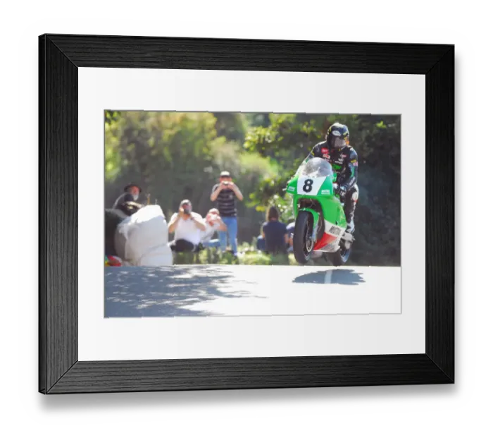 Framed Print : Steve Mercer (Kawasaki) 2014 Formula One Classic TT Framed Print : Steve Mercer (Kawasaki) 2014 Formula One Classic TT